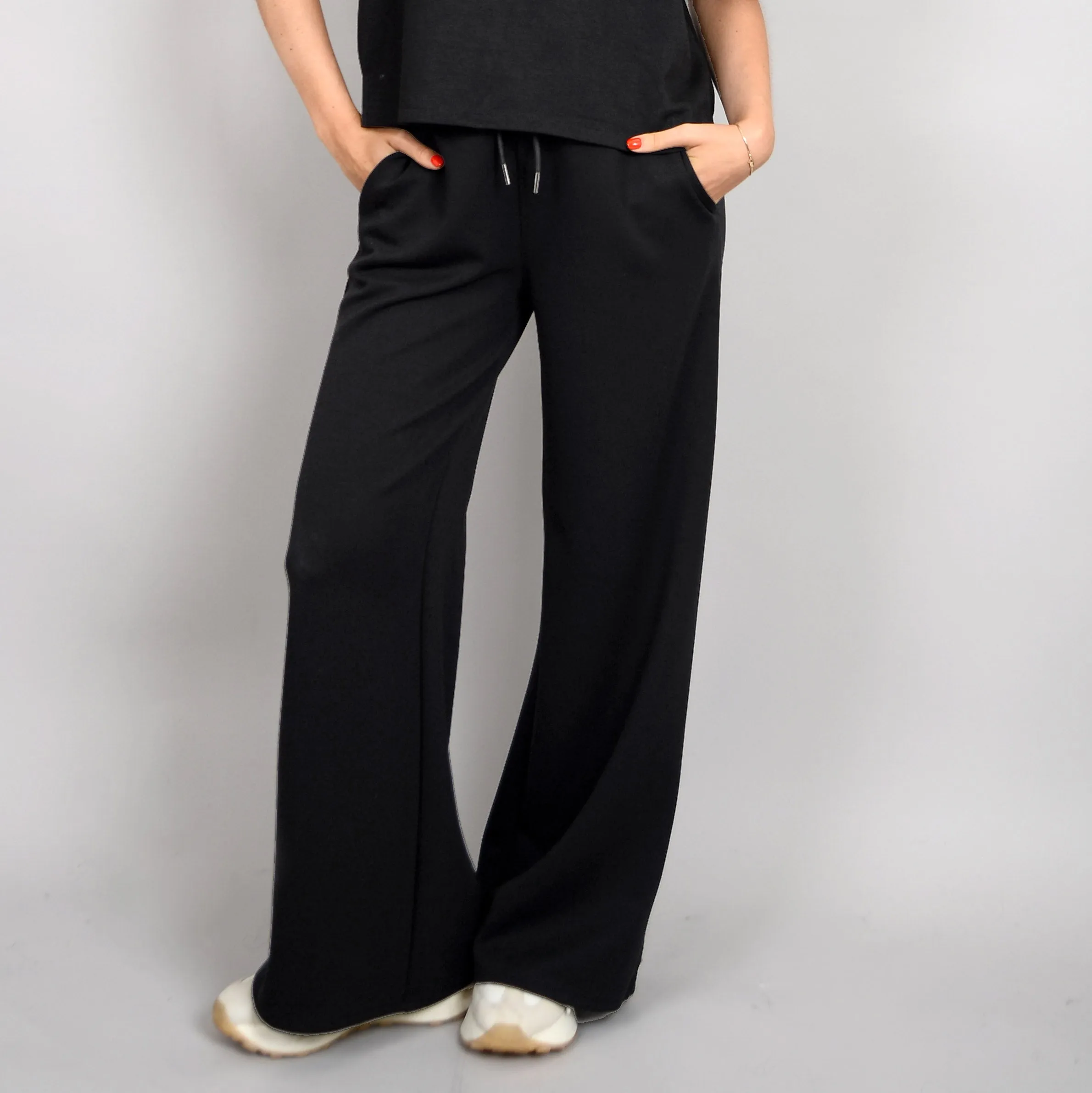 ERIKA KNIT DRAWSTRING PANT -  BLACK
