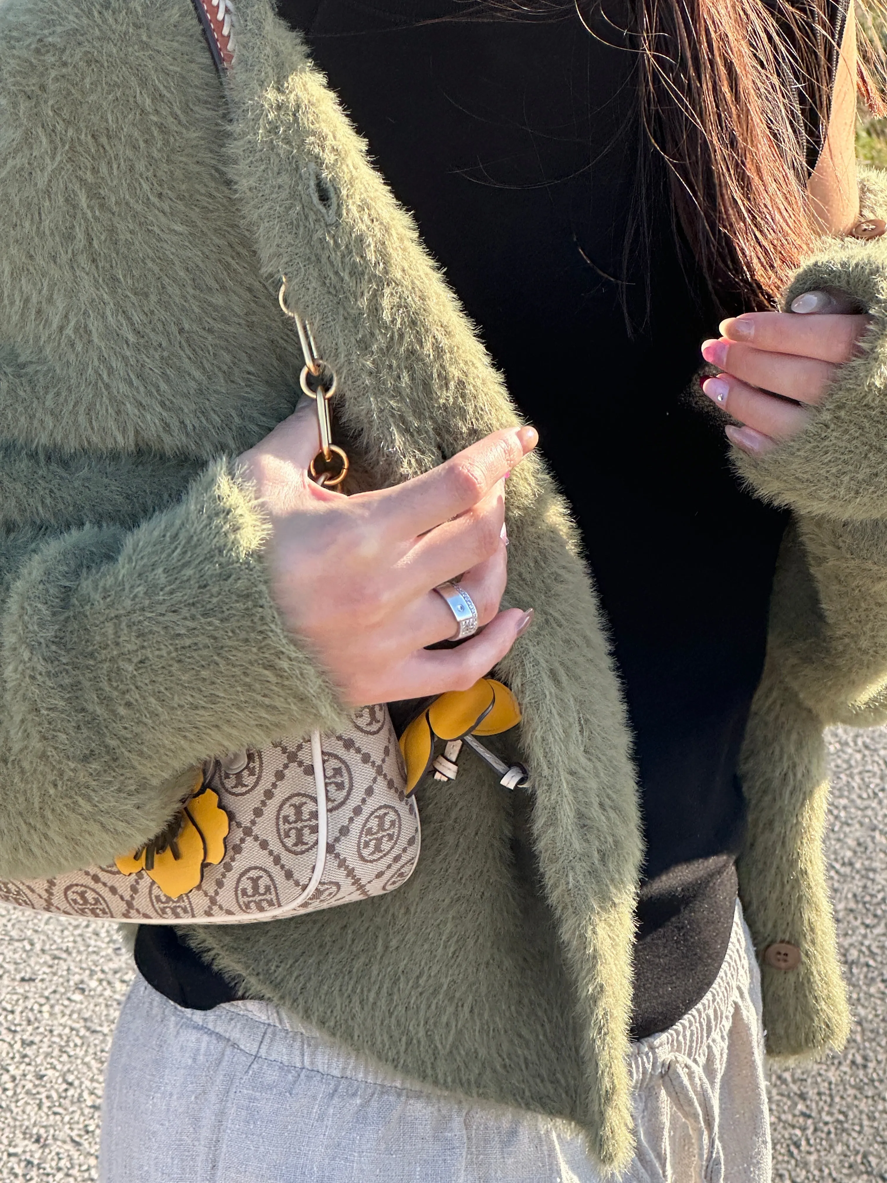 FLUFFY KNIT CARDIGAN - MATCHA